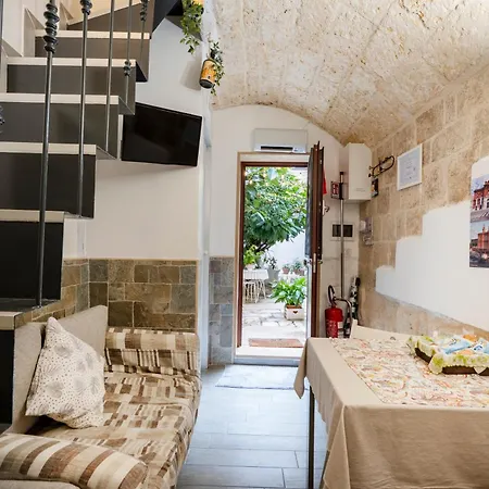 Dimora Il Solstizio - Sanctuary Where Light Meets Bari