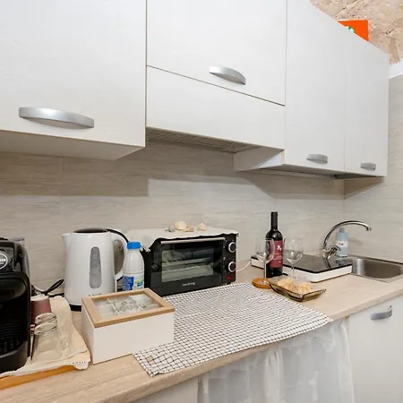 Dimora Il Solstizio - Sanctuary Where Light Meets 3*